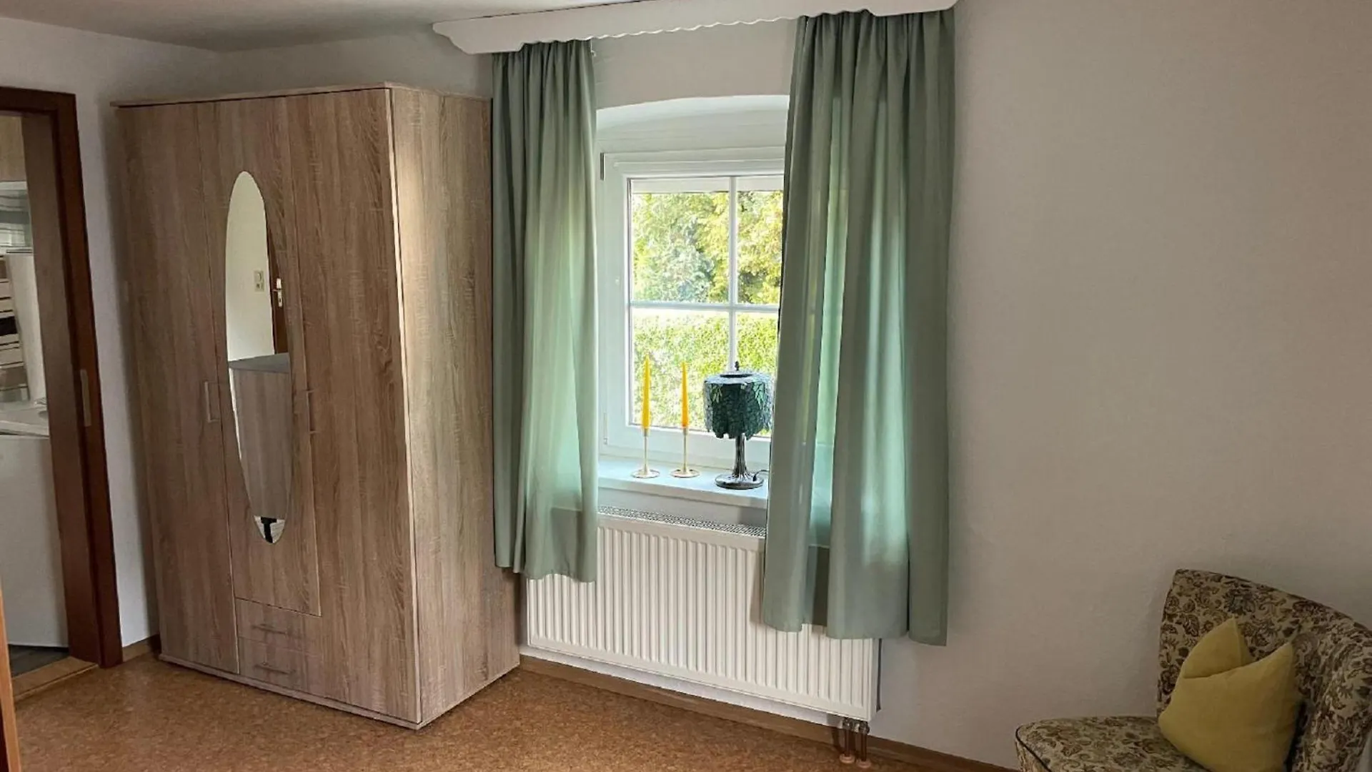 Ferienwohnung Eifler Lam Apartment